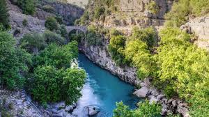 Городок манавгат расположен неподалеку от сиде и экскурсию в него мы организовали сами было интересно посмотреть как устроены города вне пляжных зон и, конечно, совместить ее с. Manavgat Turciya Obzor Goroda I Primechatelnostej S Foto