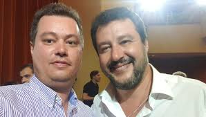 Nella vasca da bagno in vendita in arredamento e casalinghi: Nella Vasca Da Bagno Saluta Il Gruppo Del Revenge Porn Salvini Lo Difende Non Mi Occupo Delle Scelte Sessuali Altrui Open