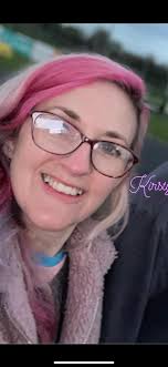 Next up in 'meet the team' is Kirsty Dart & Nicola Bevan, Rob & Baz's  partners. The team isn't just about who can grab a spanner, there's so much  more to a