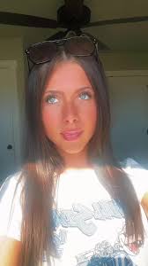 BELLA (@bellaelliottofficial)