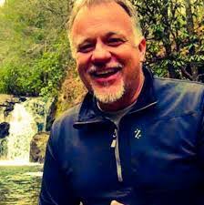 Keith Brooker's Instagram, Twitter & Facebook