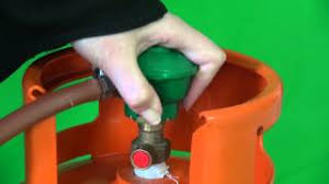 Co2 / helium/ argon dual welding gas regulator. How To Use The New Gas Valve Youtube