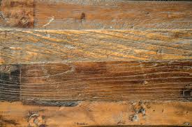 Neuem holz können sie mit wenig aufwand und material eine verwitterte und alte optik verpassen. Holz Patinieren So Lassen Sie Es Elegant Altern