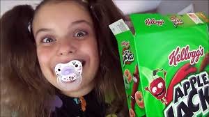 Bad baby cake baking fail victoria annabelle freak daddy toy freaks family. Bad Baby Puppy Annabelle Has Bugs In Hair Sitter Minnie Toy Freaks 3 Hidden Eggs Victoria Babies Video Dailymotion