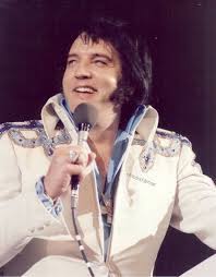 Elvisanddenise 70s Elvis Elvis Presley Concerts Elvis Presley Music Elvis In Concert