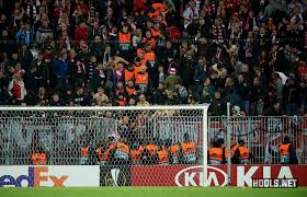 The two sides have met each other just twice before the last week's game at emirates stadium. Slavia Prague Fans Clash With Stewards At Parken Stadium Hools Net