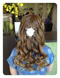 Recreate this pretty bubble ponytail à la tessa thompson, which hairstylist lacy redway sectioned off with black ribbons. 82 Graduation Hairstyles That You Can Rock This Year