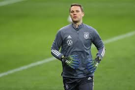 The football player is dating kathrin gilch, his starsign is aries and he is now 35 years of age. Bayern Munich Stars Manuel Neuer And Joshua Kimmich Know Germany Could Have Done Better Against Romania Bavarian Football Works