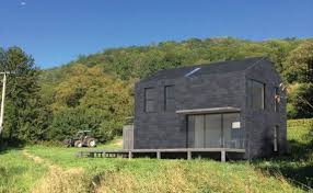 Maison A Ossature Bois Avec Bardage Et Toiture En Ardoise Naturelle Maison Ossature Bois Toiture Ardoise Et Bardage