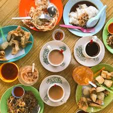 Antara yang anda wajib cuba ialah cakoi, dim sum, chee cheong fun, mi wantan dan banyak lagi. Moh Kita On Twitter Breakfast Best Di Ipoh 1 Restoran New Hollywood 2 Suhaimi Cafe 3 Medan Selera Dato Sagor 4 Mee Kari Kak Yah