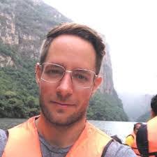 Edward Bagdasaryan's Instagram, Twitter & Facebook