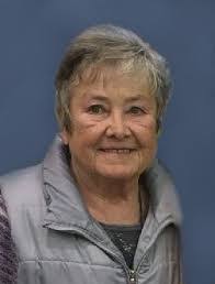 Lynn Schell's Instagram, Twitter & Facebook