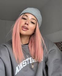 Violet Cobb (violetcobb1)