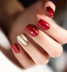 Leisten sie sich rote gelnagel zu weihnachten glitzer nagellack. Setzen Sie Auf Schone Winter Gelnagel Und Festliche Manikure Designs In Der Kalten Jahreszeit Freshouse