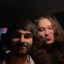 Avoid I75 south near Ocala.... been sitting in a parking lot for the last  25 mins not moving... I only travel this route twice a month and it's  always like this. why