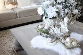 Coffee table arrangements coffee table centerpieces celebrations holiday christmas decorating ideas crafting gift wrapping gifts. Styling A Christmas Coffee Table Summer Adams