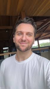 Armon Anderson's Instagram, Twitter & Facebook