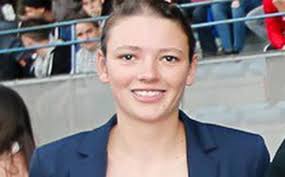 Madeleine Sassmann gewinnt SZ-Wahl