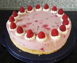 Super Schnelle Himbeertorte Von Lette Chefkoch Rezept Himbeertorte Gourmet Rezepte Backrezepte