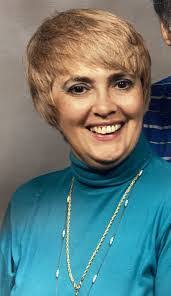 Eileen Pereira's Instagram, Twitter & Facebook