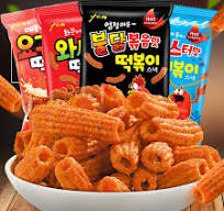 韓国風カジュアルスナック ターキー風味の揚げ餅スティック 110g パフフード 餃子スティック