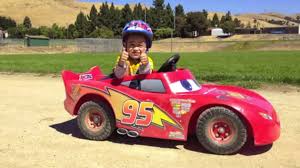Yes, i'm a real race car, what do you think? Tuner Dad Turns Son S Lightning Mcqueen Into Real Electric Runner
