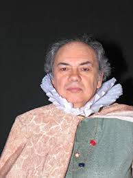 Grupo De Los Actores: Luís Gasloli, en el papel de Jorge Page