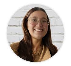 Laurie Strand's Instagram, Twitter & Facebook