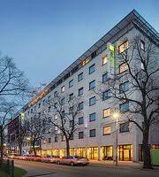 The holiday inn prague airport hotel is a modern design hotel with an excellent position 1,000 feet from the arrivals and departures hall of the main terminal of prague international airport. Holiday Inn Express Berlin City Centre 64 9 2 Prices Hotel Reviews Germany Tripadvisor