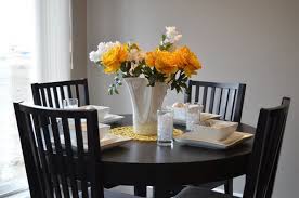 Sometimes, even a flower vase or a light that looks like moon are enough. Diy Table Centerpiece Ideas Dining Table Centerpieces