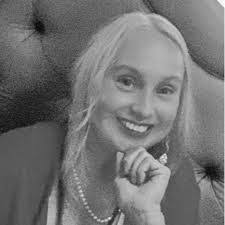 Susan Quimby's Instagram, Twitter & Facebook