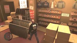 The clothing you start off with is pretty much boring and bland. Gta Iv Character Switch Tlad Weapons Clothes Shops Youtube