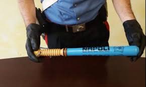 Subito a casa e in tutta sicurezza con ebay! Rapinato E Picchiato Con Una Spranga Di Ferro Per 2 Euro Prima Chivasso