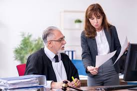 Découvrez quelles sont les conditions et les modalités pour accéder à ce statut prisé. Comment Devenir Secretaire Juridique Maformation