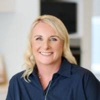 Ally Downing — Reviews & Property Sales