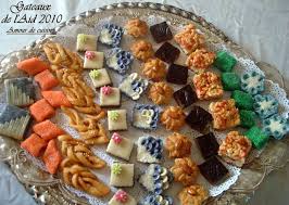 Du coup je fais appel a vous les filles et surtout les algeriennes de ce forum! Recette Land Recette De Gateaux Algeriens Pour L Aid 2010 Sur Amour De Cuisine Chez Soulef