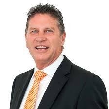 Business partners in Toukely and