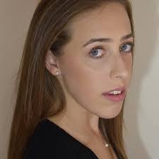 Harriet Luck's Instagram, Twitter & Facebook