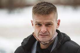 Tomasz komenda został pracownikiem fundacji braci collins kilka miesięcy temu. Tomasz Komenda Nie Pracuje Juz U Braci Collins Zadecydowaly Pieniadze Wroclaw Super Express