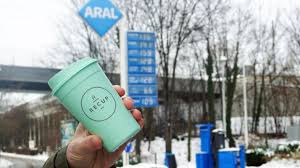Previously 7 eleven australia launched a marketing campaign that aims coffee lovers to develop a good habit.learn more below: Aral Coffee To Go Reusable Push