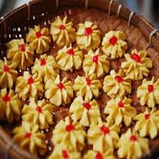 Thanks to their moderate sweet, you may taste a great variety of coloured chewy desserts at one time. Resepi Kuih Raya Apprecs