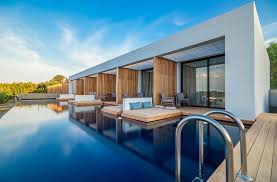 Het dorpje megalochori is verkeersvrij en zeker een bezoekje waard. Luxe Vakantie Griekenland O A Santorini Kreta Corfu