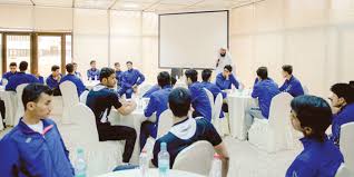 جامعة الأمة مؤسسة تعليمية تأسست في فلسطين عام 2008م وهي شركة مسجلة حسب القانون الفلسطيني لسنة 1929هـ ومعتمدة من قبل وزارة التربية والتعليم العالي الفلسطينية ومقرها الرئيس في مدينة غزة. 3 Ø¯ÙˆØ±Ø§Øª Ø­ÙˆÙ„ Ø§Ù„ÙˆØ³Ø·ÙŠØ© Ø¨Ø¬Ø§Ù…Ø¹Ø© Ø§Ù„Ù‚ØµÙŠÙ…