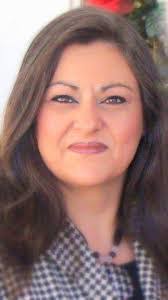 Regina Yager's Instagram, Twitter & Facebook