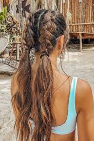 Because of this widely shared attitude about hairstyles for long hair, simple straight locks, wavy looks, loose curls, and natural ringlets have become popular styles. Gorgeous Summer Hairstyle Ideas For Long Hair And Hot Weather