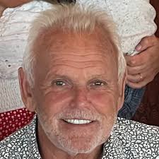 Thornton Real Estate Agent: Michael Botting, RE/MAX Crosstown Realty, Inc. 