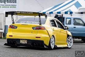 mitsubishi evo mitsubishi lancer evolution mitsubishi evolution mitsubishi lancer