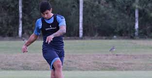 Adam fernando bareiro reforzará la delantera del adsl el jugador paraguayo volverá al futbol mexicano, ahora con atlético de san luis. Versus Adam Bareiro Y Los Sondeos De Algunos Clubes De Paraguay