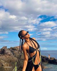 Celeste OConnor Sexy Tits and Ass Collection - Fappenist