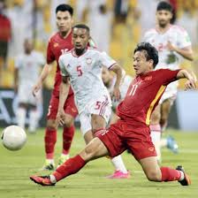 Trên facebook cá nhân, hình ảnh điển trai của minh vương trên sân bóng lẫn trong đời thường nhận được nhiều lời khen ngợi của fan. Elxbfmgcvkhuim